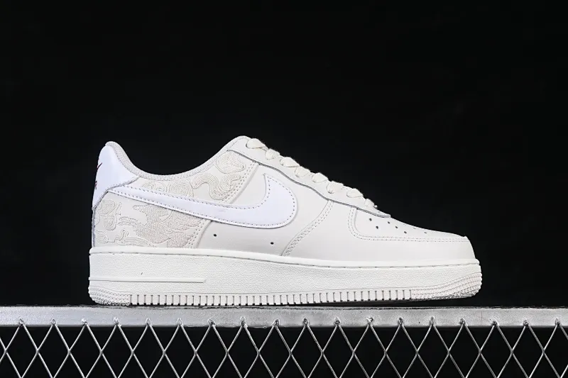 All categories Nk Air Force 1 Air Force series Nk Air Force 1 Low Air Force low-top C version Nike Air Force 1'07 Low Year of the Horse limited edition Air Force 1 low-top casual sneakers IQ1119-011